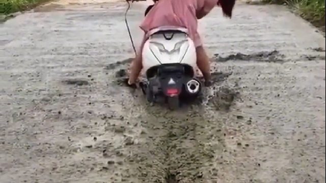 愣是没拦住你啊