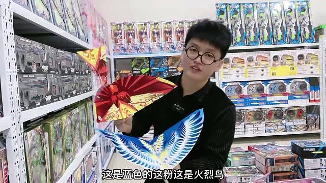 美女现场看效果黑科技“神奇”玩具，爽快下单500只，飞行玩两箱