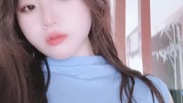 健身第三天，眼睛肿了