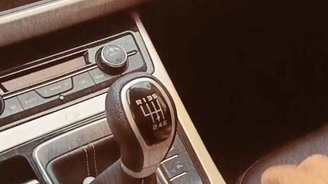 生活百般滋味，人生需要笑对