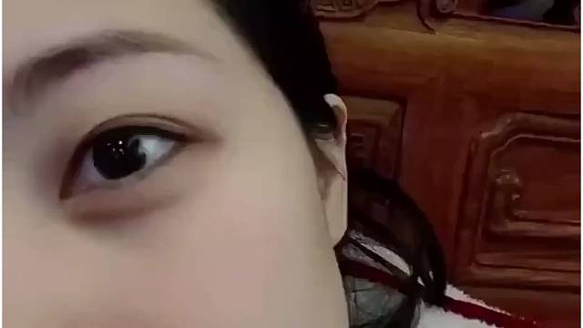 果然，喜欢一个人的眼神是可以装出来的