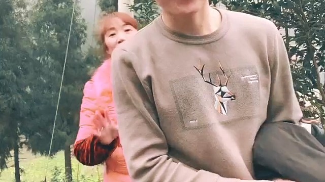 你身后的风景像一幅画好漂亮[呲牙][呲牙]