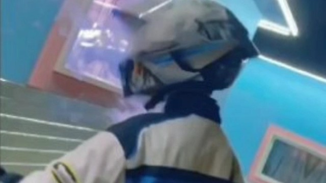 “不耗尽所有期待是不会轻易放弃的”