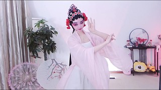 小情郎，你莫愁，此生我只為你挽紅袖