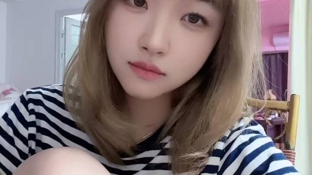 开心的时候就会想起你