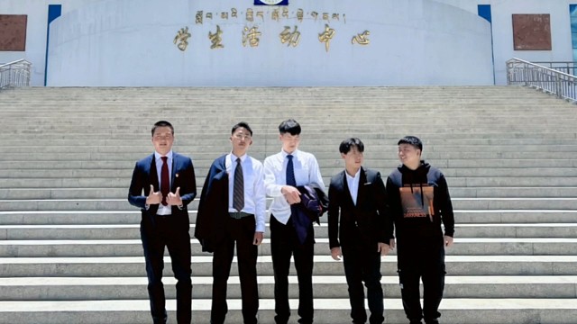 为“青春”画上圆满的句号