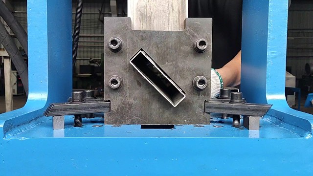 方管切断设备，扁管剪断，无毛刺，切口平整