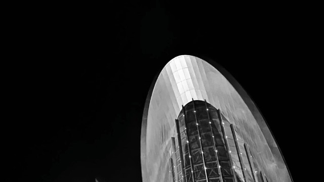 人总要不断长大，不断接受世间不同变化！