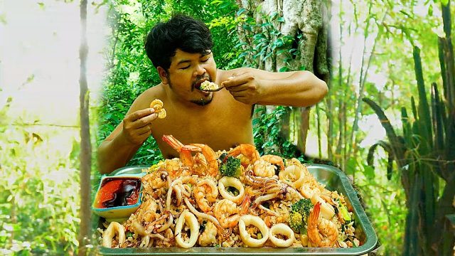 在山里抓点海鲜，炒个饭过神仙生活，吃着味真鲜