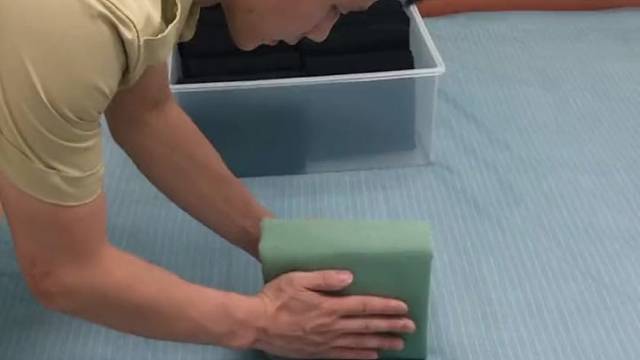 这是卫衣还是一块砖