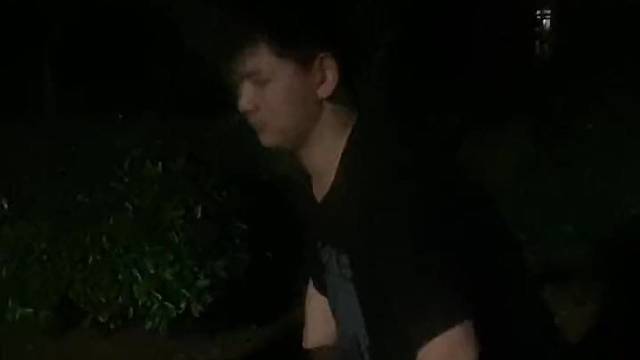 谁翻译一下我儿子说的啥