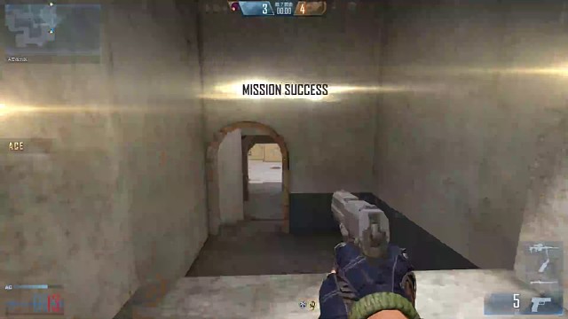 对面5个人被我包围了