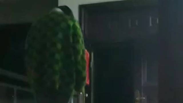 我只是想给我妈妈一个玩笑……