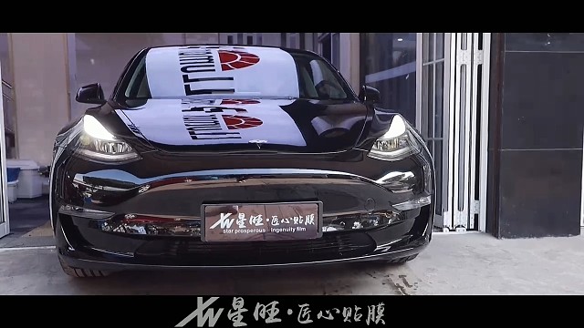 特斯拉改头换面！