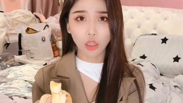 吃个香蕉有必要这么吃？