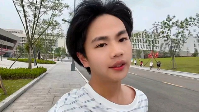 上个游泳课就是去喝水的