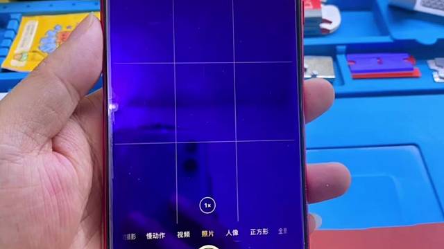 苹果8Ｐ后置摄像头打不开，还好只是排线接口摔开了，OPPOK3前置摄像头打不开，更换前置摄像头