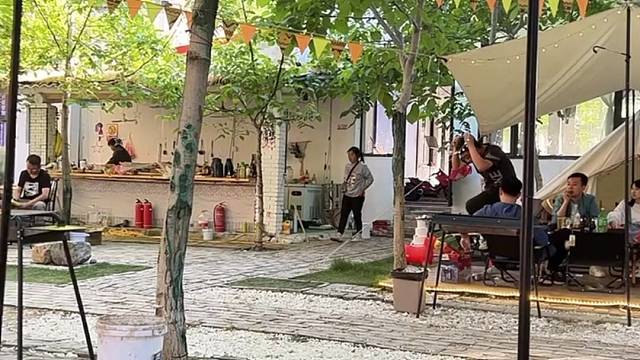 露营，猜猜我在哪