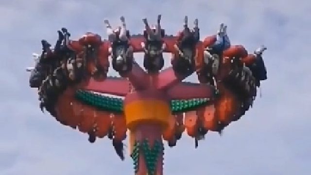 玩着玩着突然停电是种什么体验