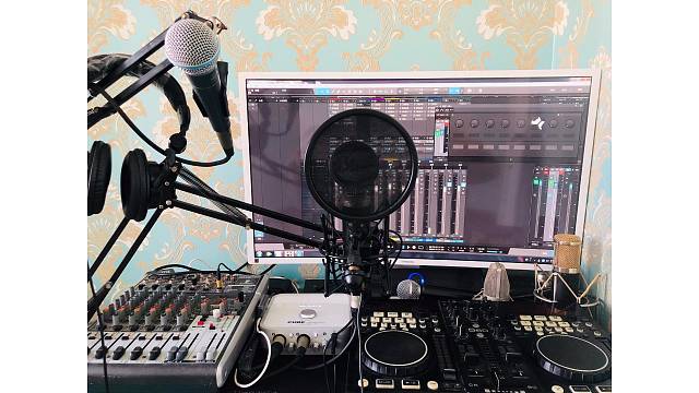 努力前行，向阳而生，加油。