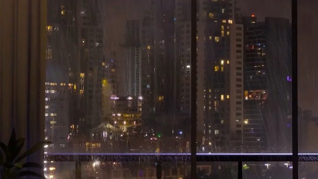 雨天玩游戏多是一件美事