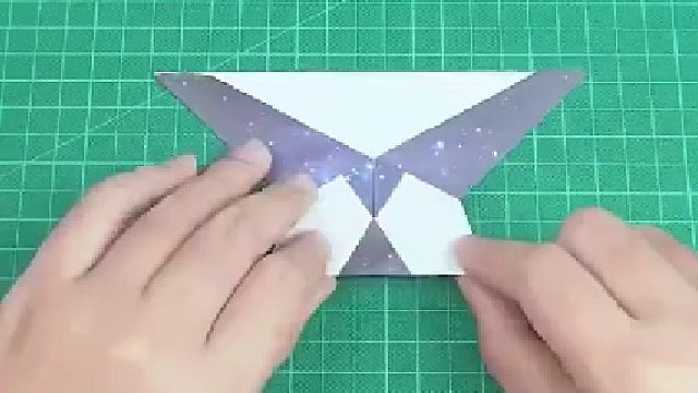 纸飞机飞的又远又快又稳？