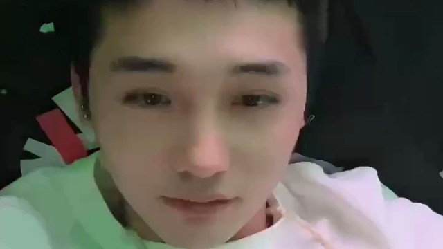 太阳爷爷要我等他一起睡`