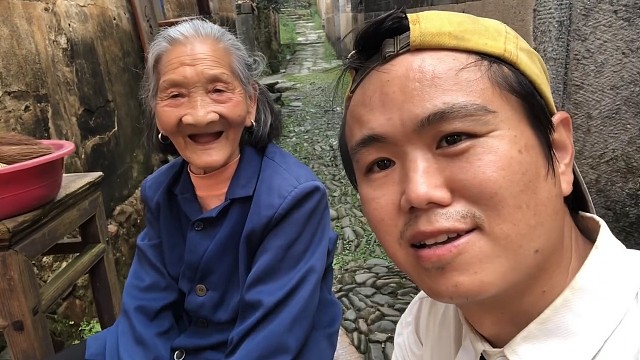 自驾旅行到湖南郴州汝城沙洲村，遇到87岁高龄奶奶，很开朗很健谈