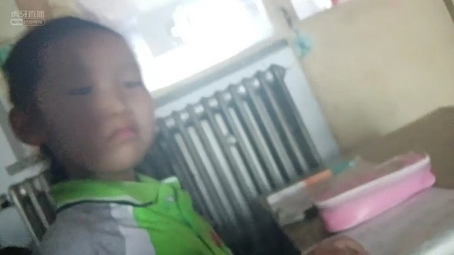 王思田写作业一年级