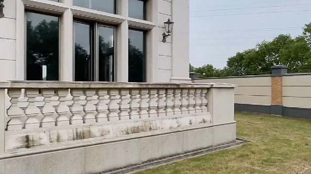 今天带大家看一套赵巷国际别墅区区的六合别墅