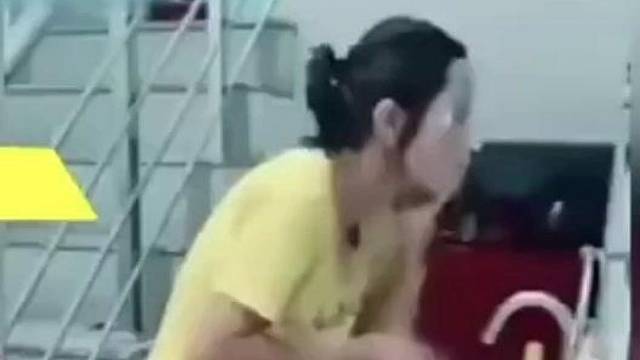 好家伙，这还是不挨一顿打，这事是过不去了