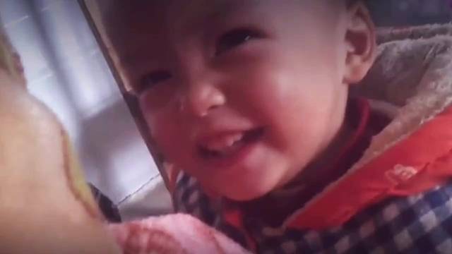 小萌娃真棒淘气