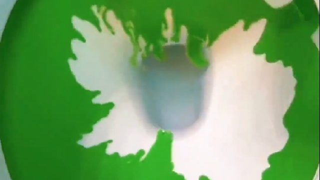 美国女人沉浸式洗马桶！