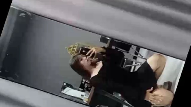 人总是会变的，不变的人需要很多人的付出来保护。