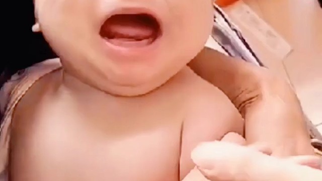 一针入你身，一针入我心。这音乐配的绝了