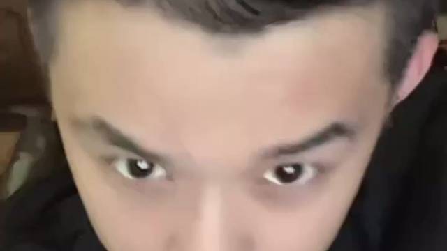 我谈了五年的女友明天结婚了……哈哈哈