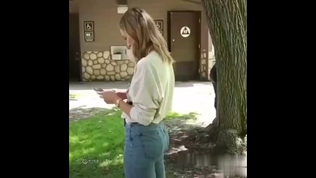 搞笑
