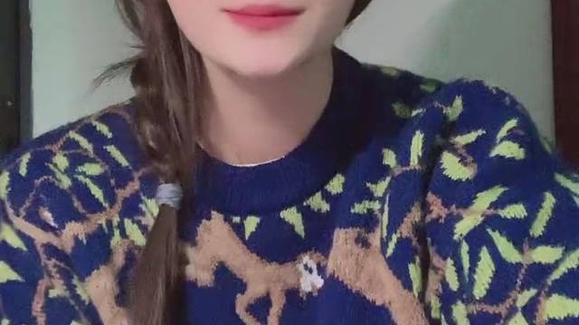 月亮眨眨眼