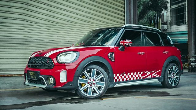 宝马迷你countryman改装升级TEI刹车套装前P40NS+后P4-Explore