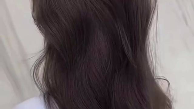 质感摩卡黑茶色，低调时尚主要不掉黄色