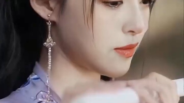 用自己的光，照亮自己的路