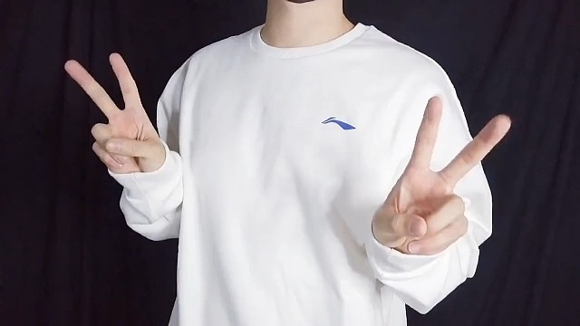 最近总下雨天气比较潮穿了个保暖的不喜勿喷