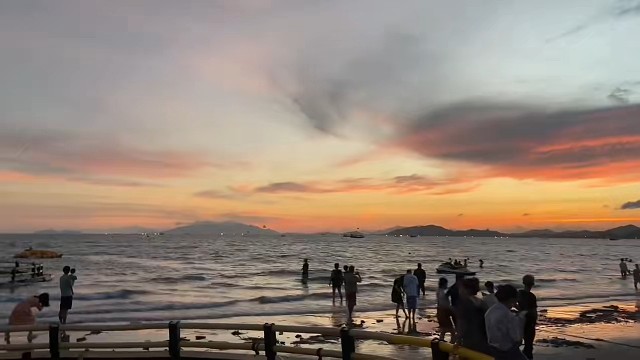 海浪.