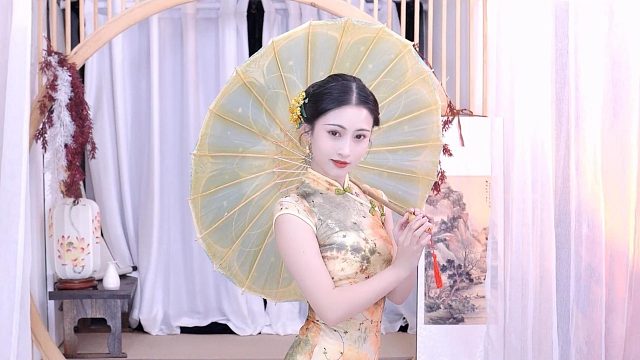 【青然】小郎君~侬好 请你吃枇杷