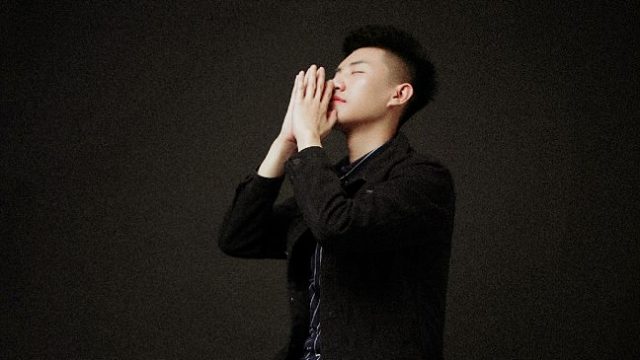 我有一个故事 来听听