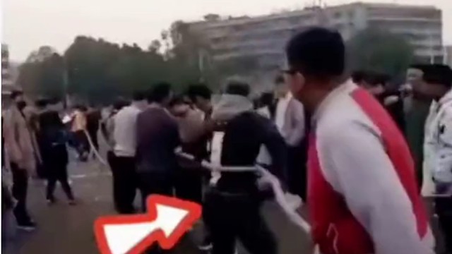 一个想赢，一个想活