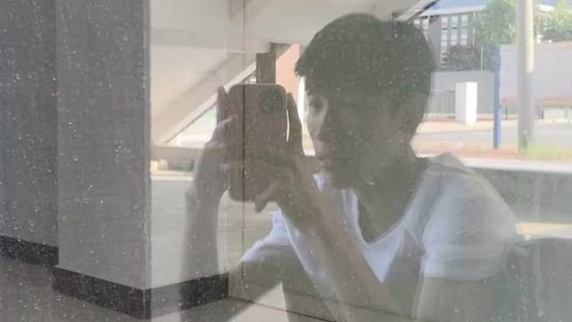 大家都关注关注