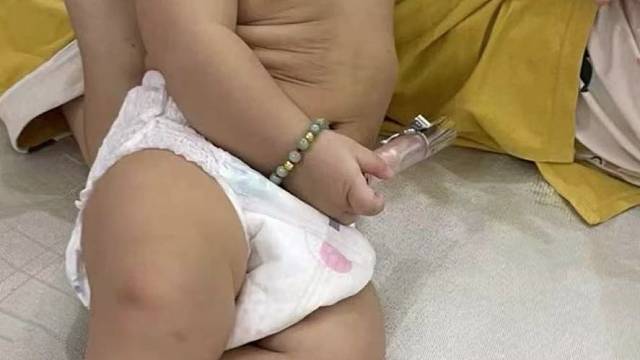 小可爱说，给我点点关注