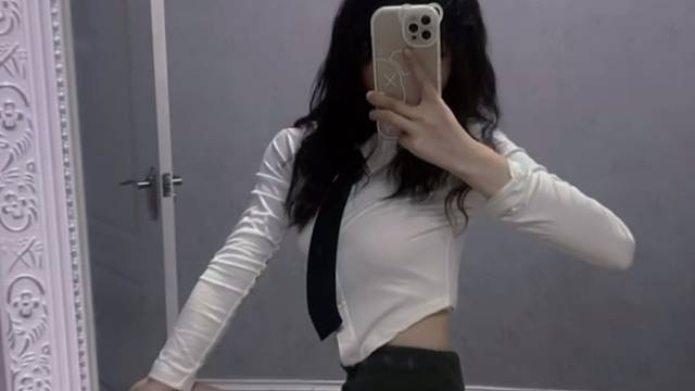 怎么样才能吸引你的注意力呀