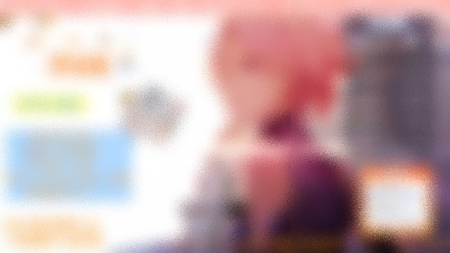 把麦克风唱崩的高音。。。